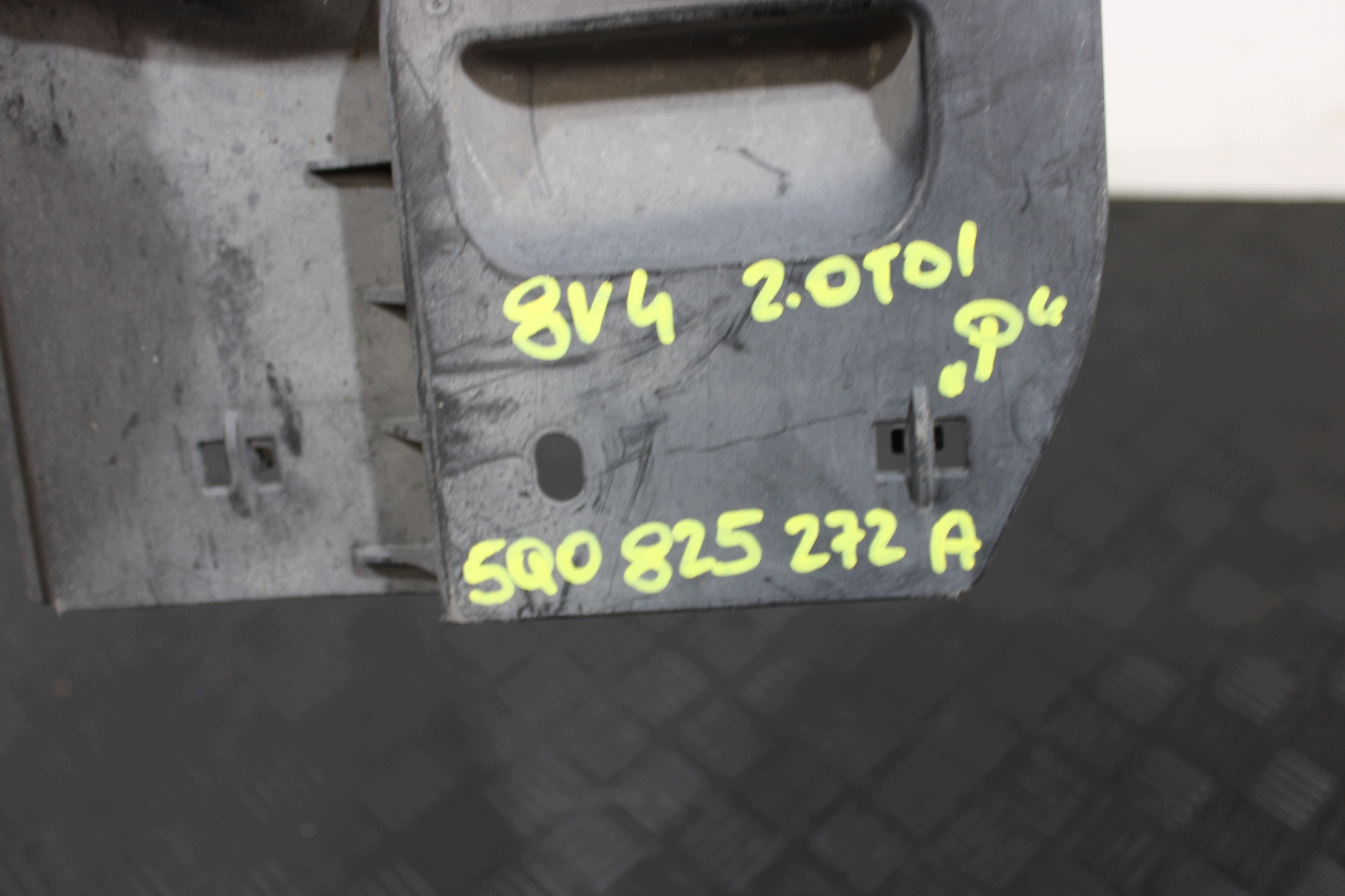 abdeckung Blende Abdeckung Unterfahrschutz 5Q0825272A AUDI A3 8V0 8V4 2013