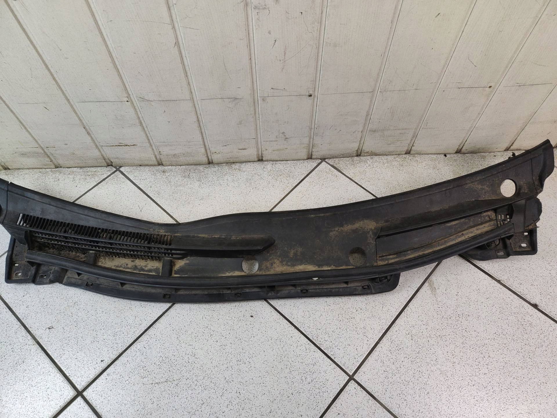 Podszybie Toyota Prius 3 facelift 2011 55781-47110