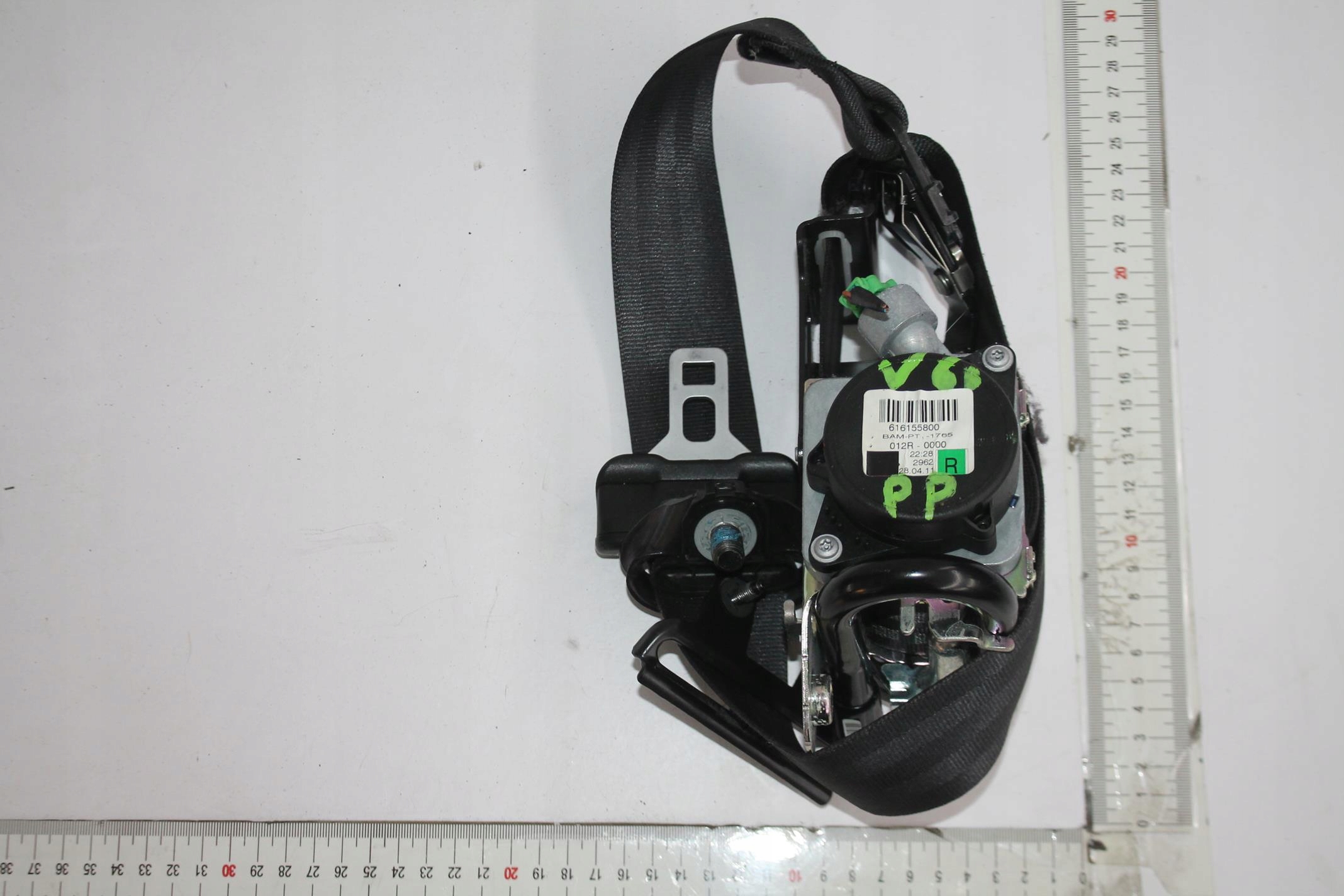 Передний правый натяжитель ремня VOLVO V60 10-18