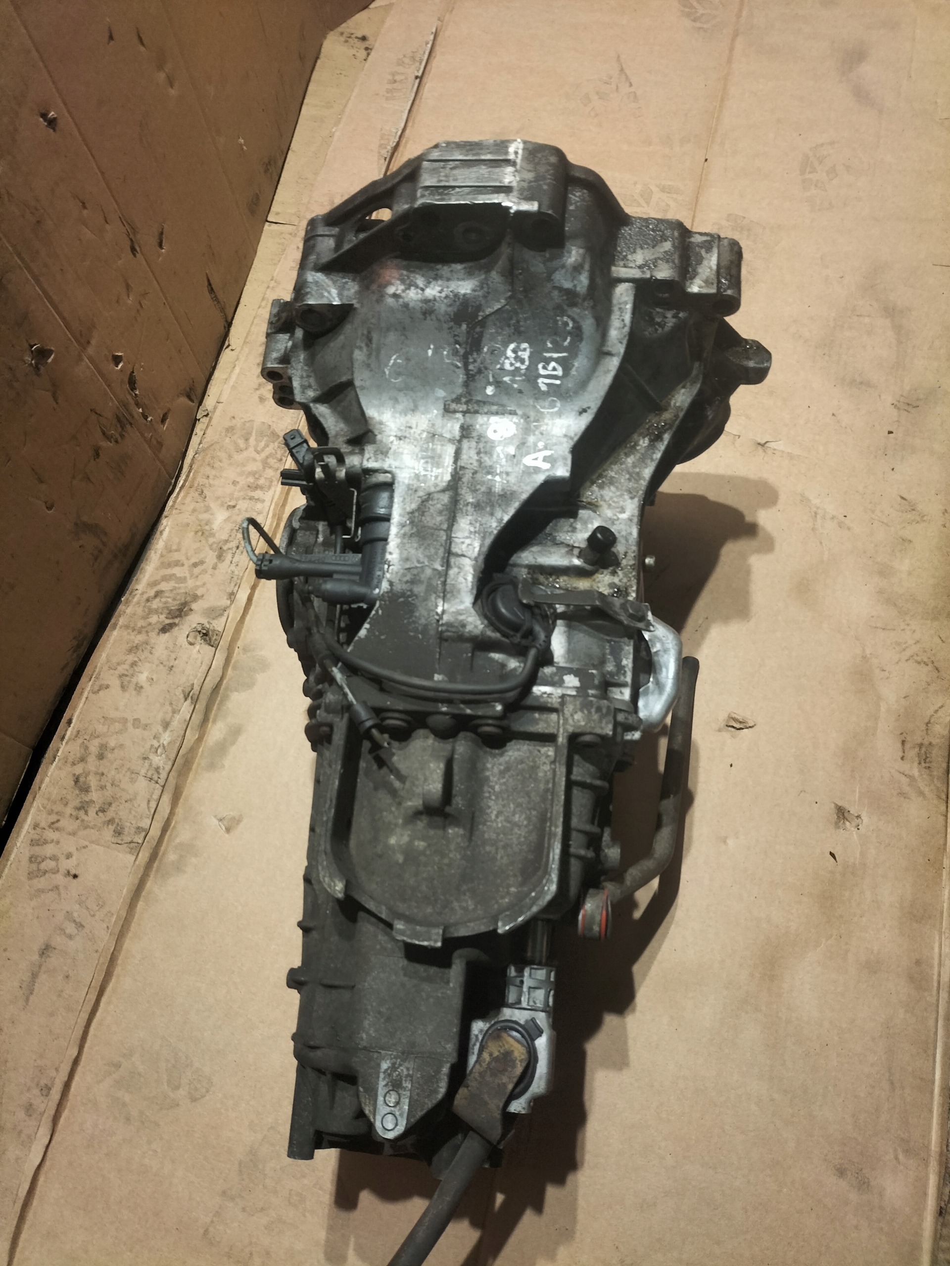 Boîte de vitesses AUDI 1.8B DHZ