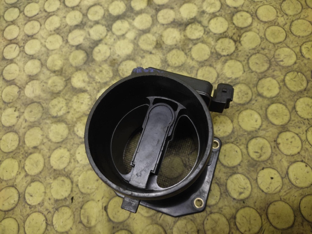 VW PASSAT B5 1.8 flow meter 058133471