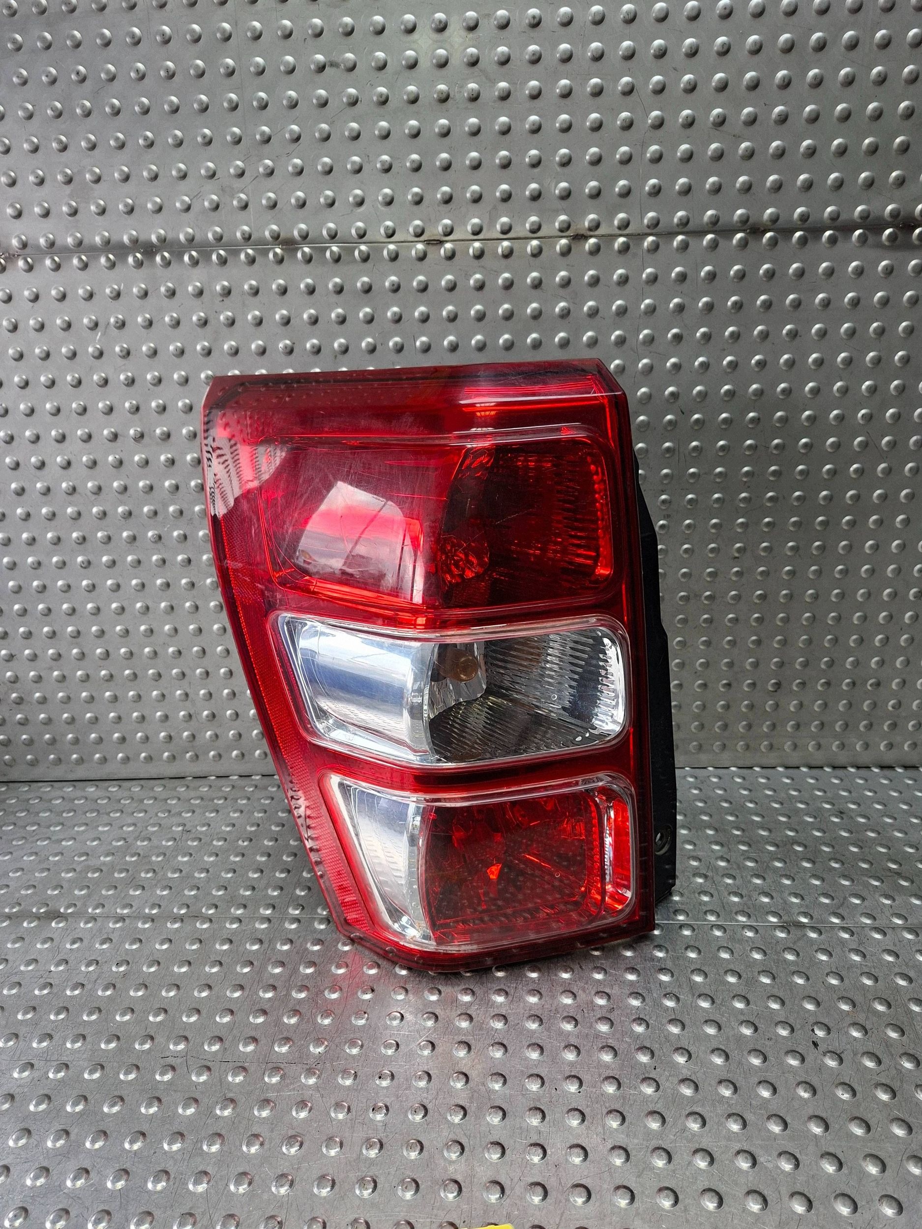 light rear part left SUZUKI GRAND VITARA II 05-08 5D EU replacement DEPO