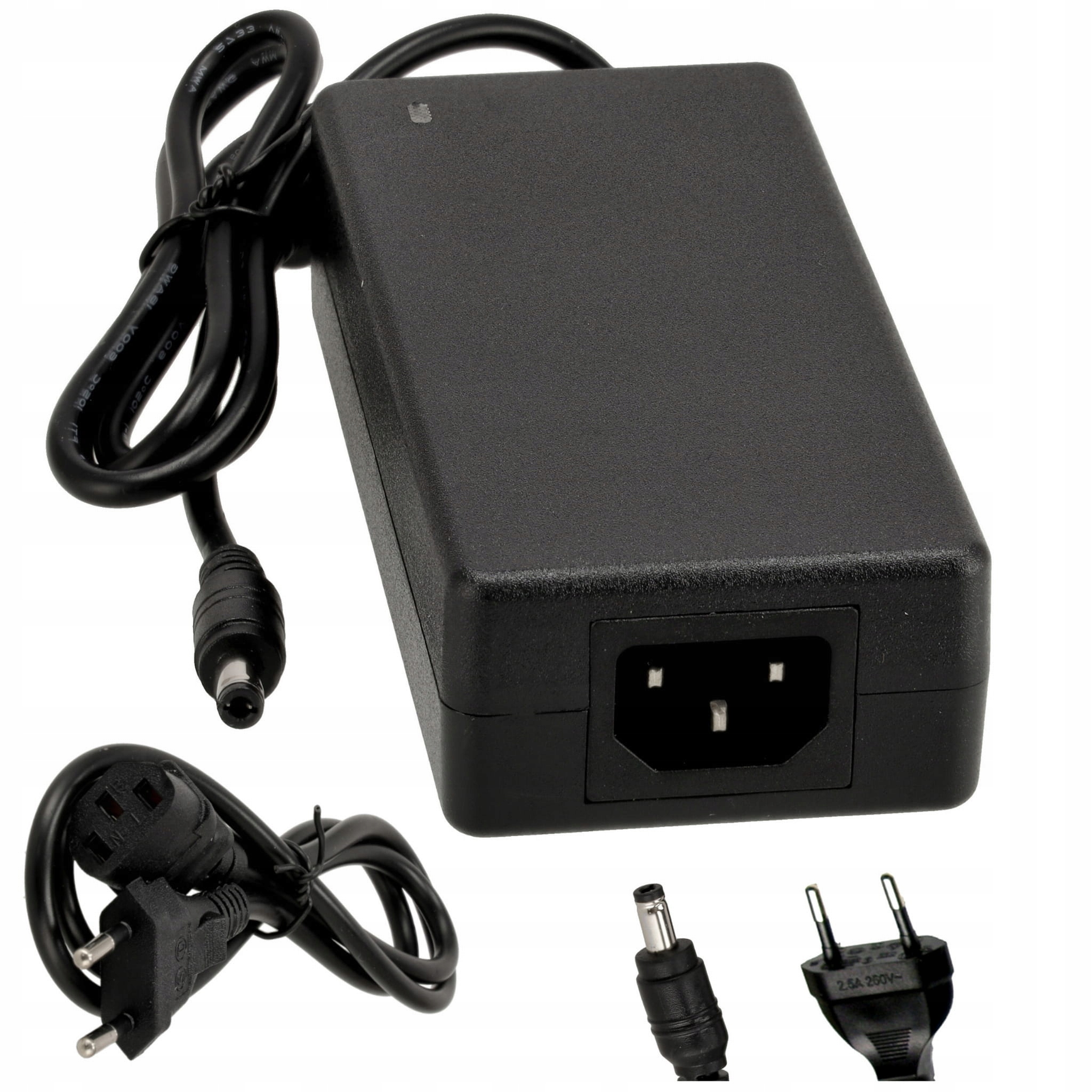 

Transformator 12V Do Oświetlenia Led Wtyczka 60W
