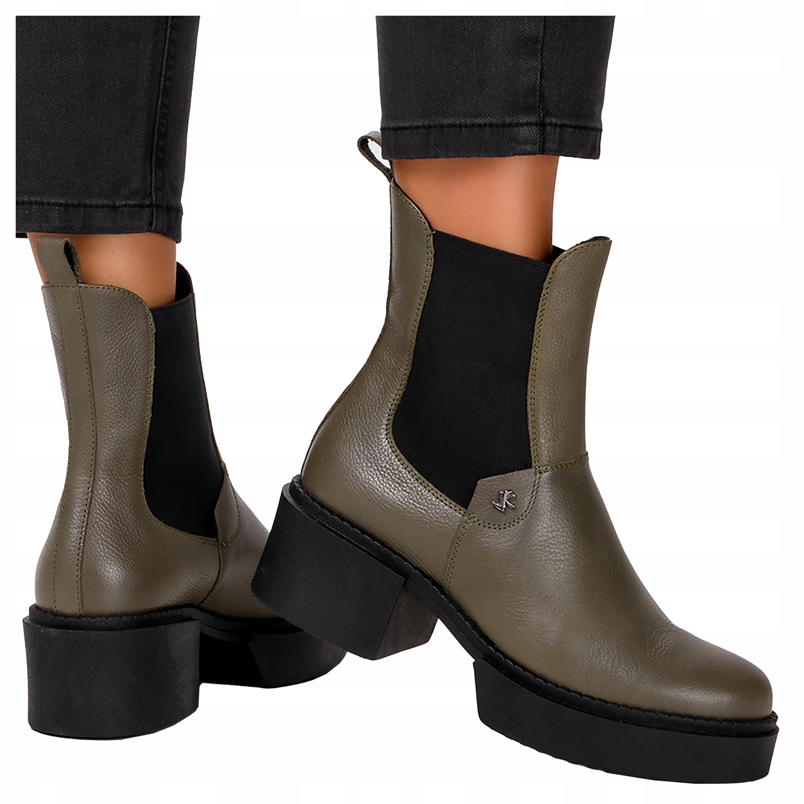 Kožené zelené dámské kotníkové boty na platformě s gumičkami, Polský Výrobek, velikost 37