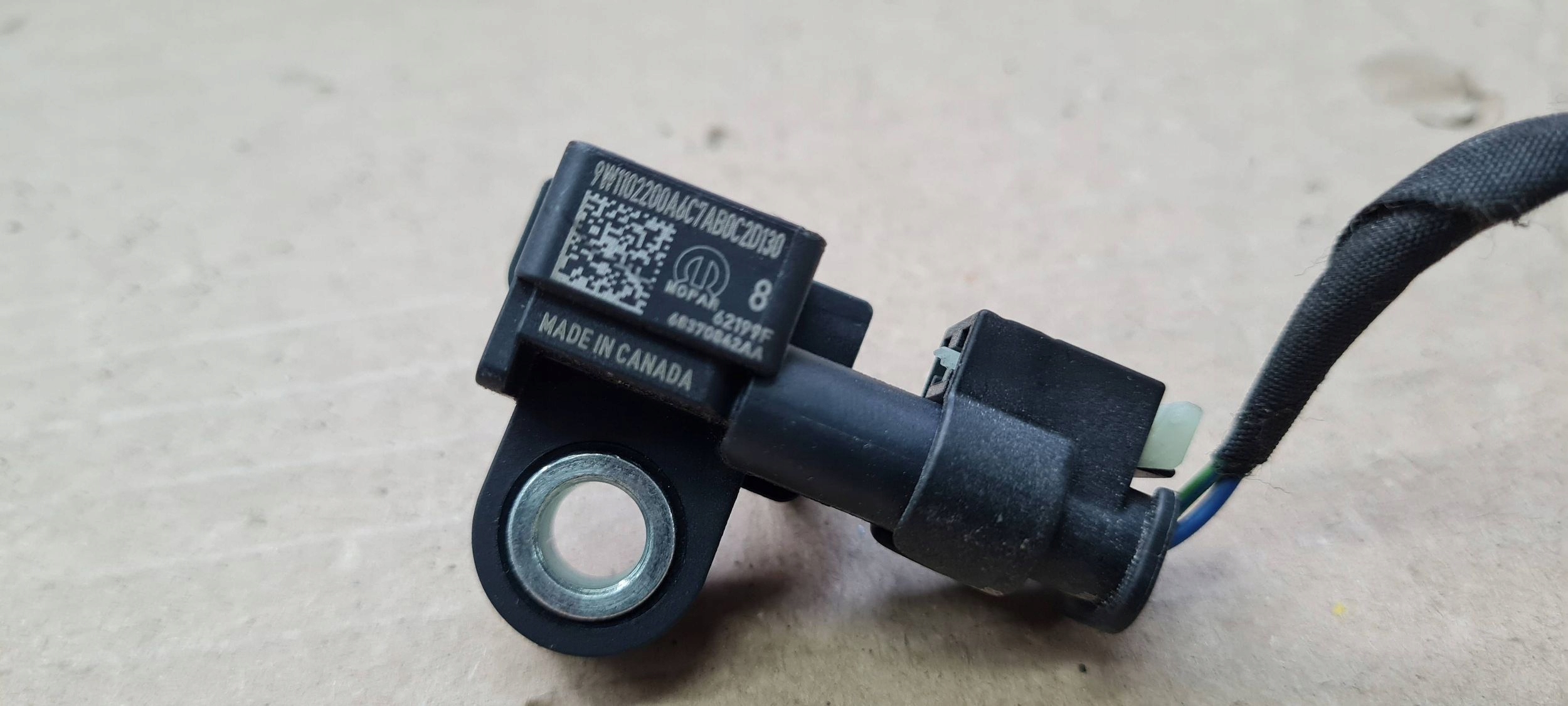Jeep Grand Cherokee WL 2022 Crashsensor Drucksensor SENSOR Connector Contact 68370842AA