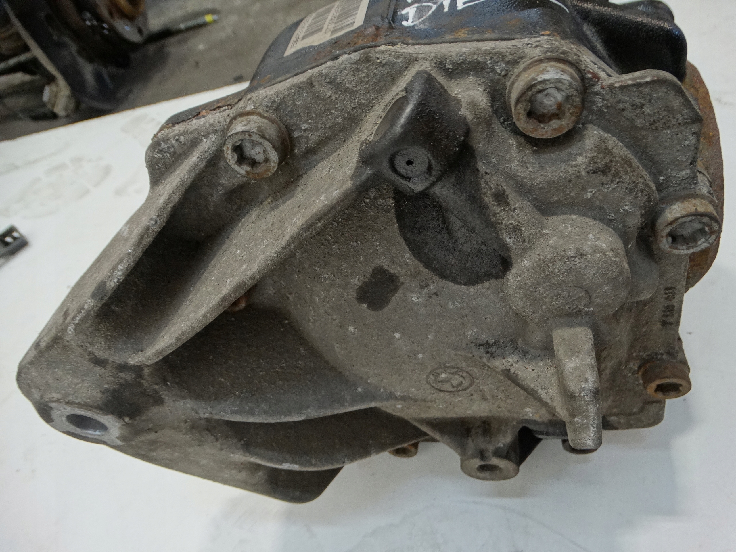 DIFFERENZIALE differenziale differenziale BMW 1 F20 DIESEL 2.65 7599472-04 11-20R.