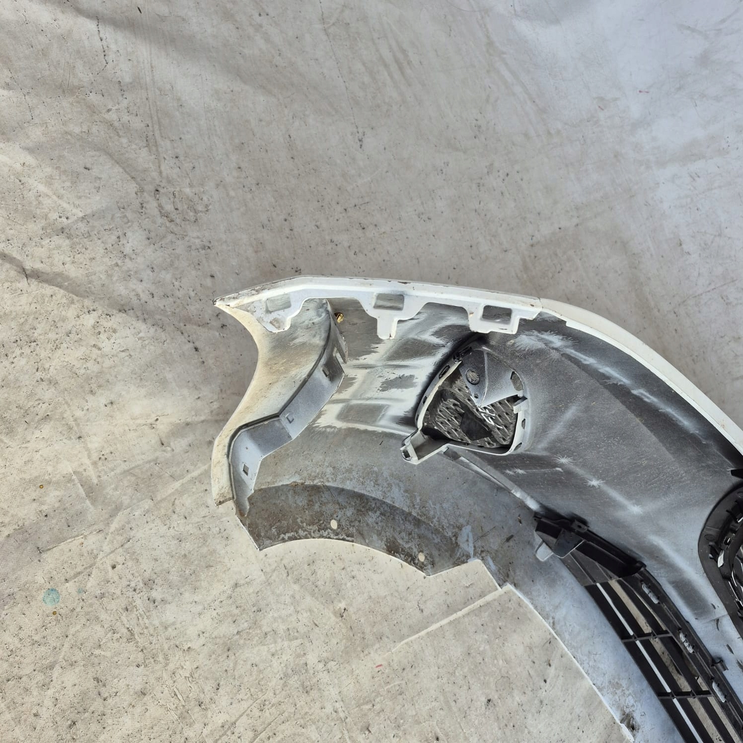 FORD FIESTA VIII 8 MK8 16-21 bumper front front