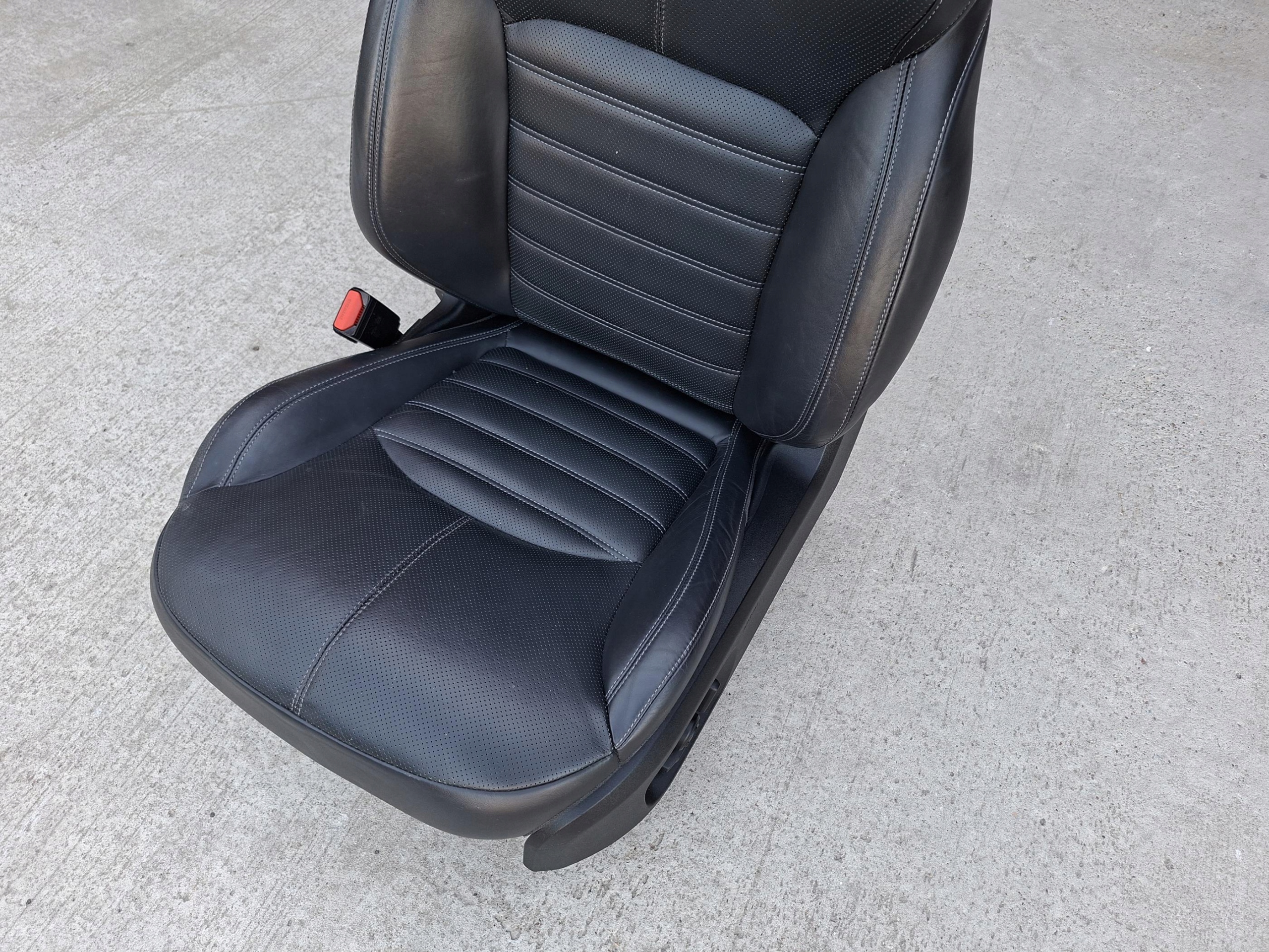 seat left complete + airbag LAND RANGE ROVER EVOQUE L538 LIFT