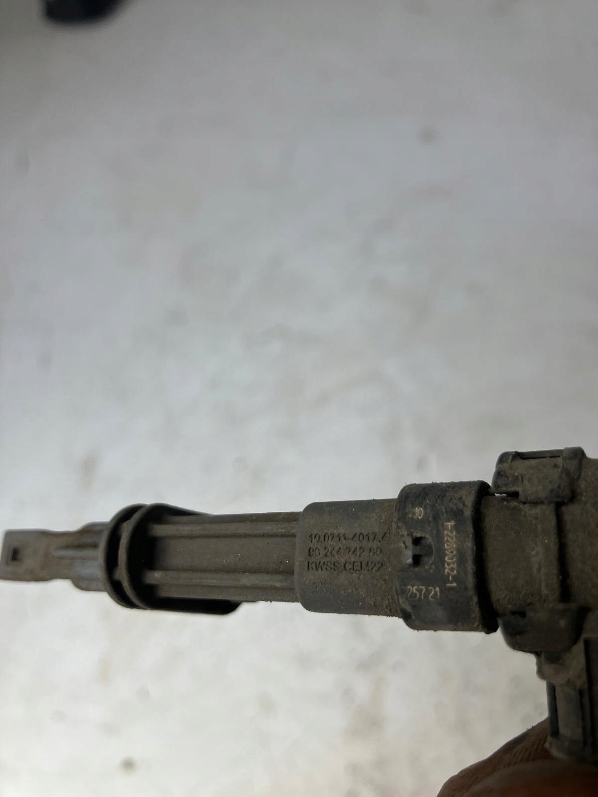 sensor ABS bundle right rear part PEUGEOT 208 II 9841706680 9824474280