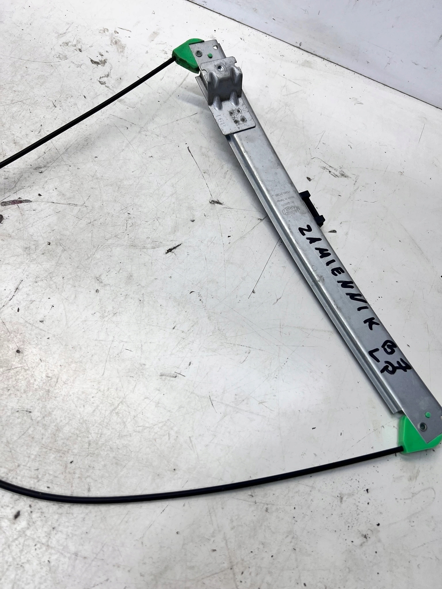 mechanism windows left front AUDI A4 B6 B7 ZAMIENNNIK MAGNETI MARELLI
