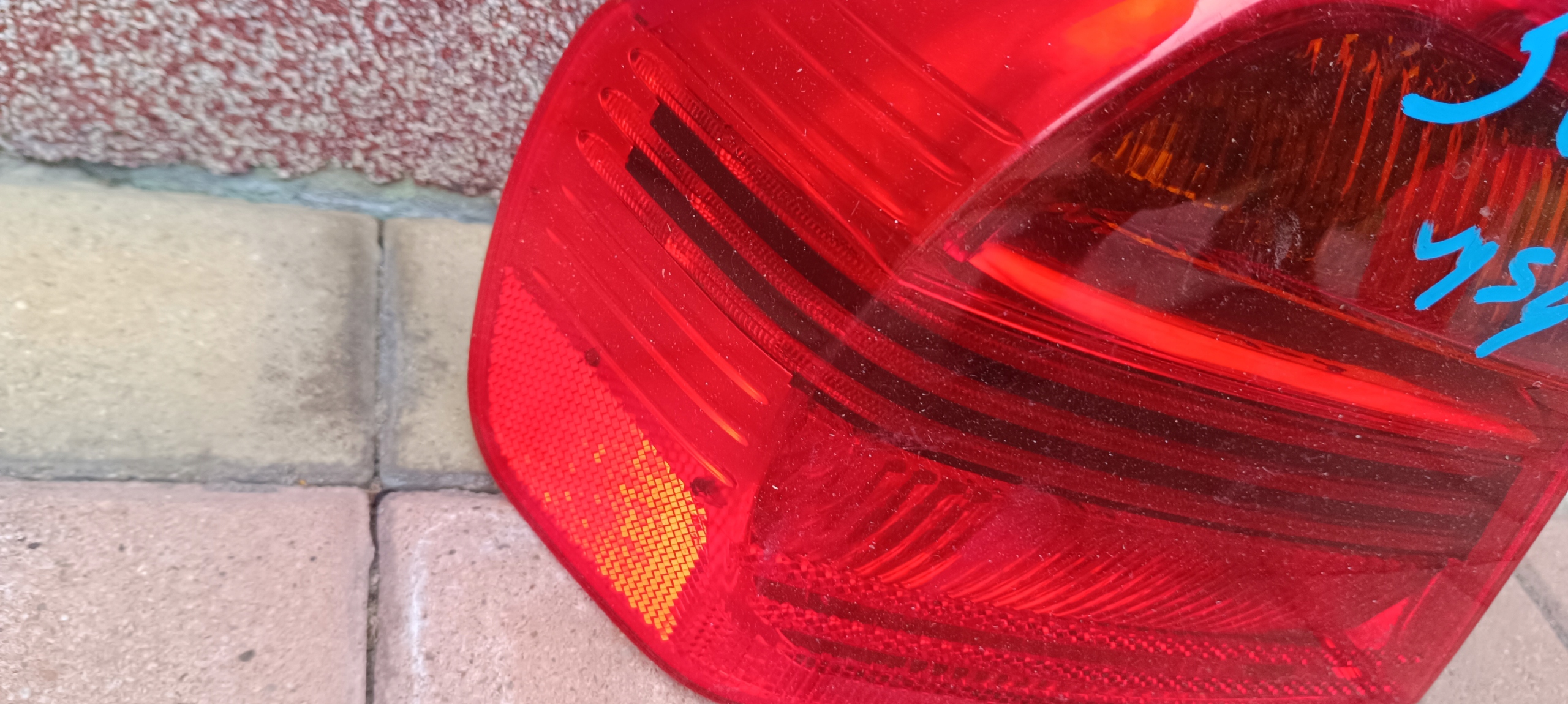 light rear part rear left BMW E90 6937457