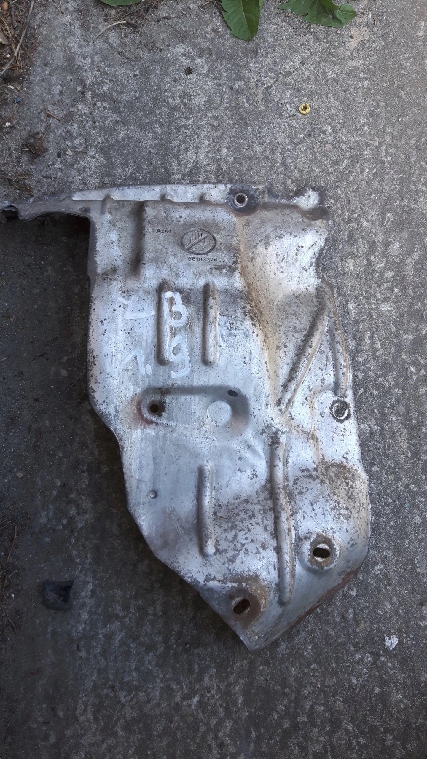SAAB SUZUKI ASTRA VECTRA Blende Abdeckung 1.9 CDTI 55182370