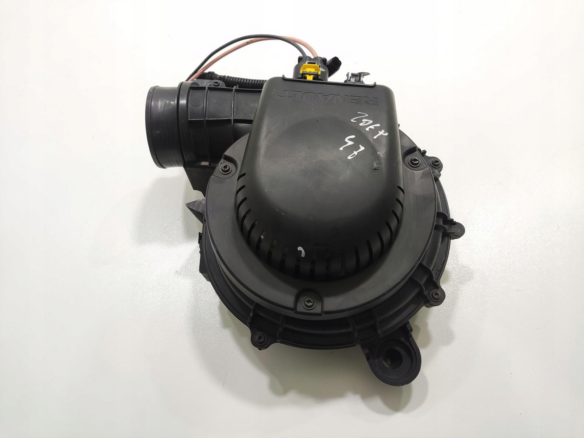 VENTOLA riscaldamento Motore RENAULT ZOE e 2013-2019 290924320R