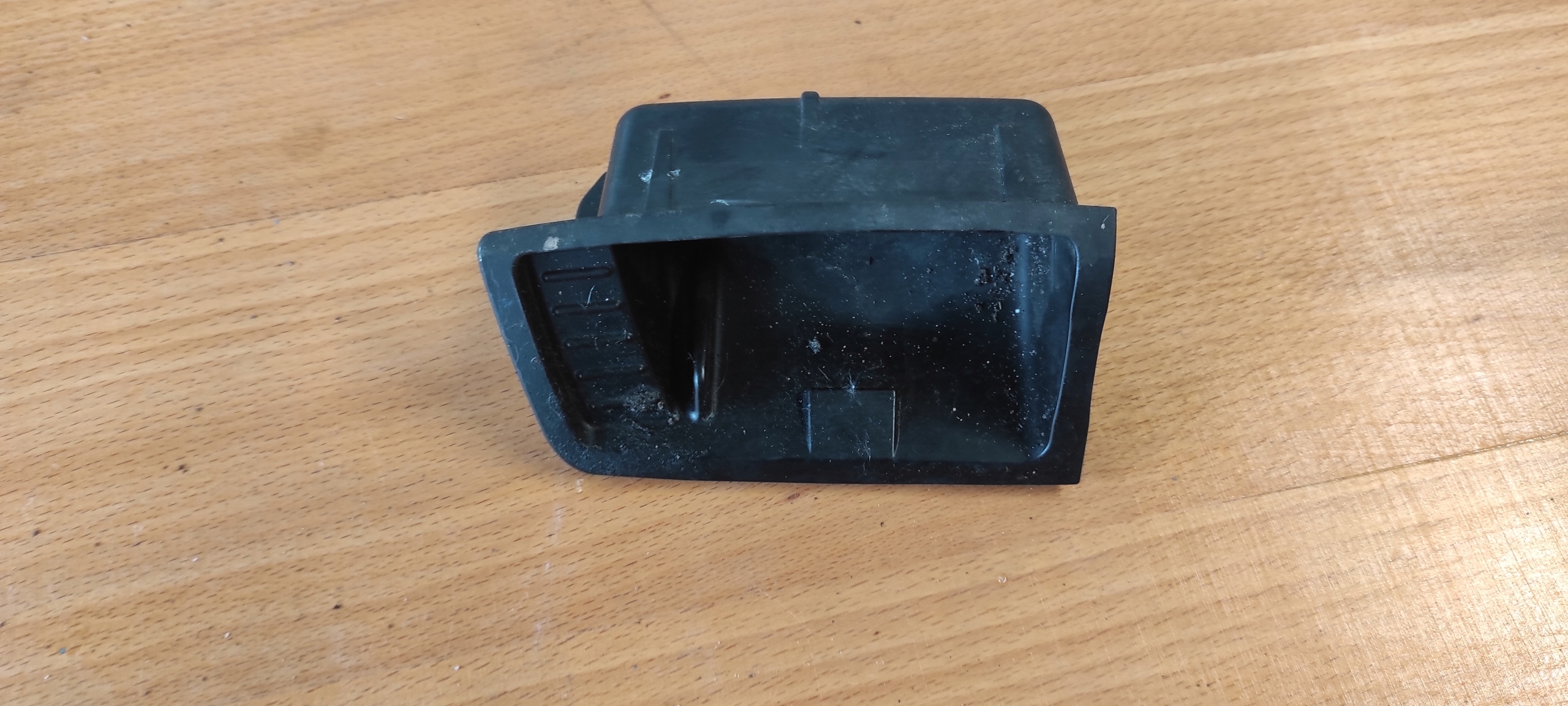 Wklad popielniczki Cendrier BMW E81 E87 E90 7078573