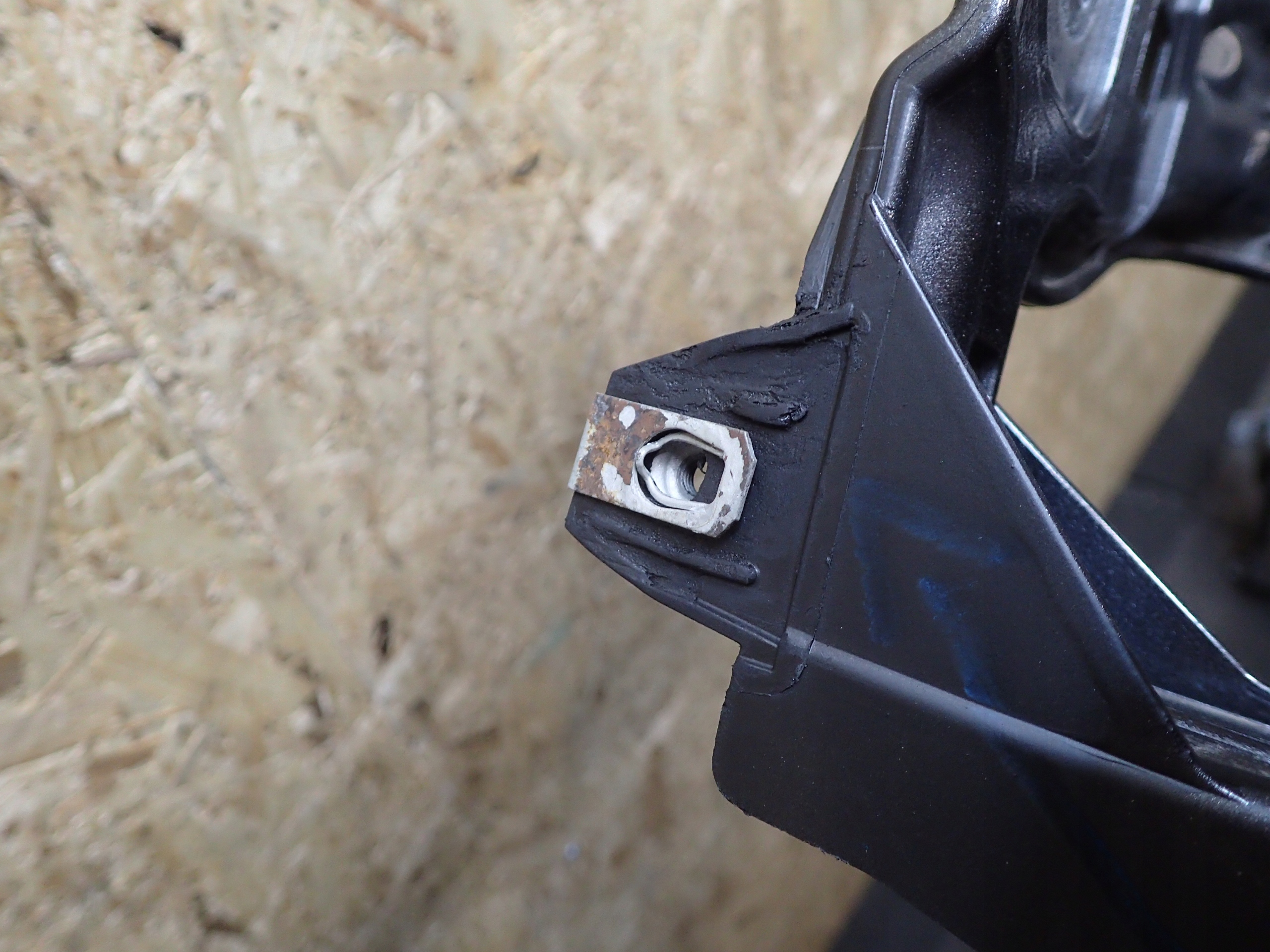 PAS PRZEDNI FORD MONDEO MK5 LIFT 19- Producent części Ford OE