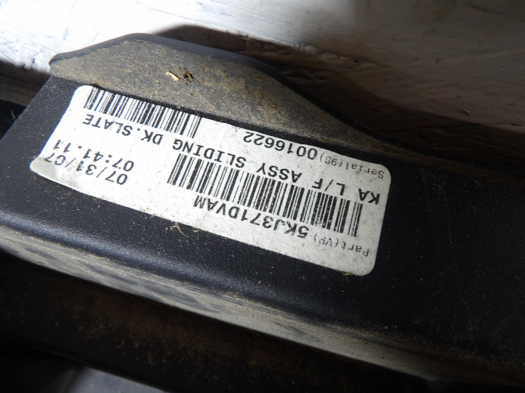 DODGE NITRO mats boot 5KJ371DVAM