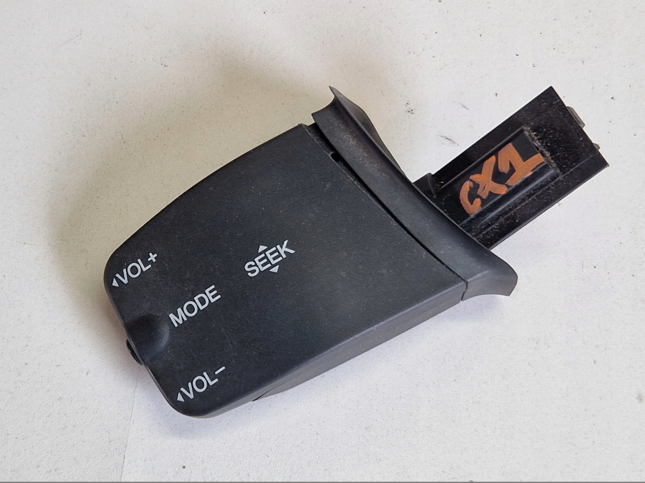 FORD C-MAX MK1 FOCUS MK2 Schalter Schalter des Lenkrads 3M5T-14K147