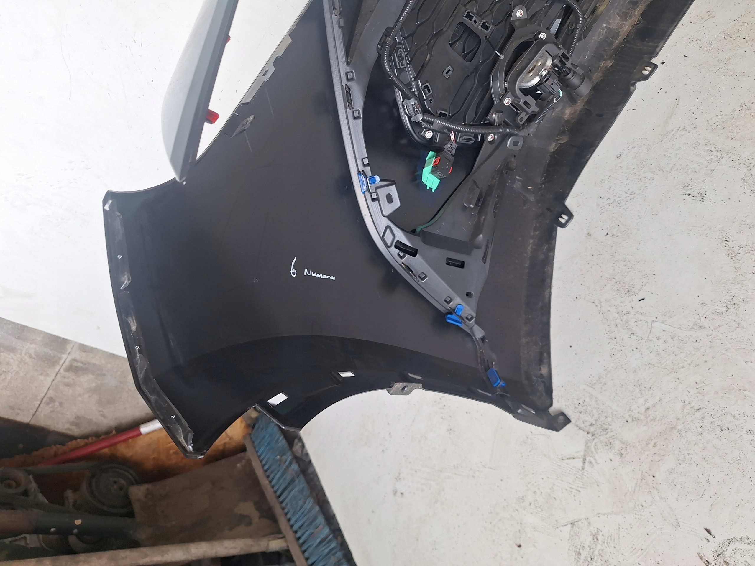 TOYOTA CH-R II bumper 23-> PDC + RADAR + KAMERA 209