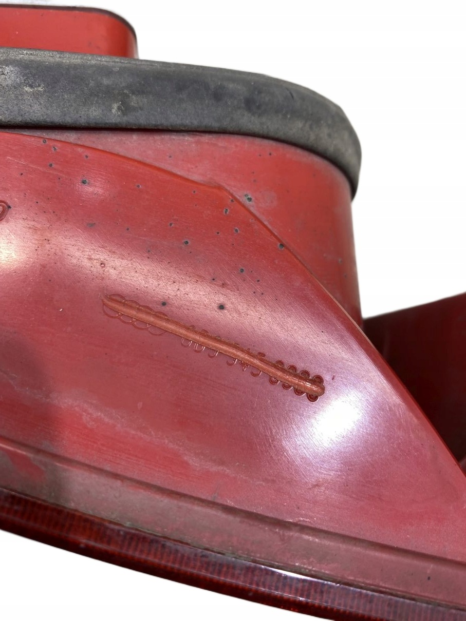 light right rear part AUDI A4 B5 FL KOMBI 8D9945096D