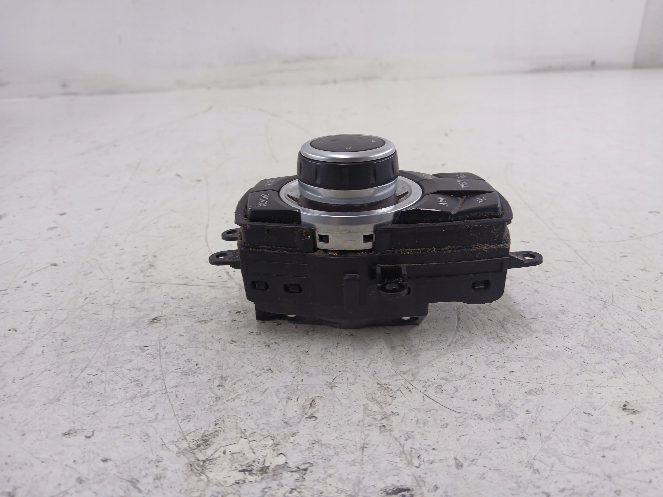 BMW E90 E91 E83 E87 E84 KONTROLER IDRIVE POKRETLO 9240956