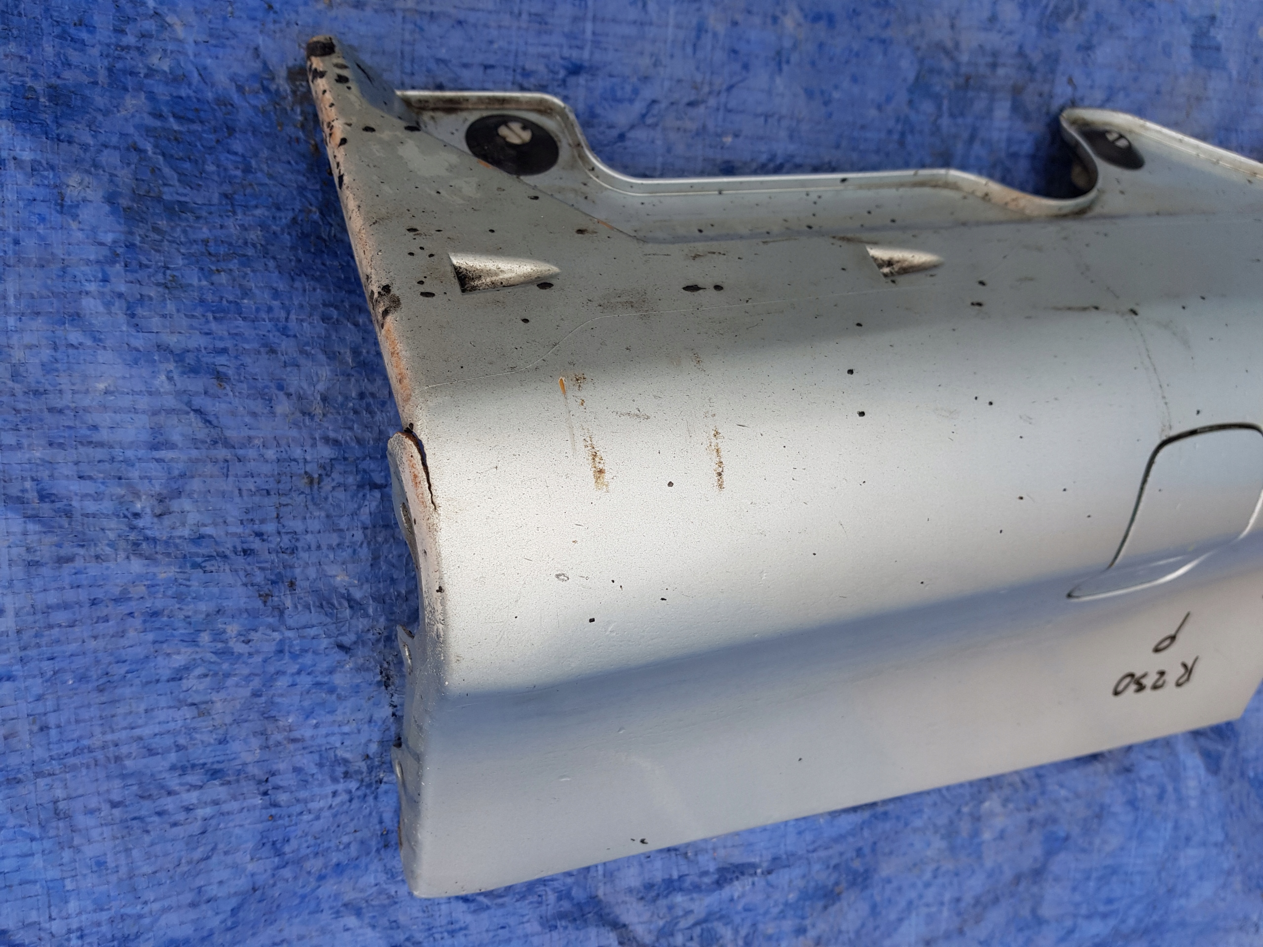 moulding threshold right MERCEDES SL R230 W230 C744