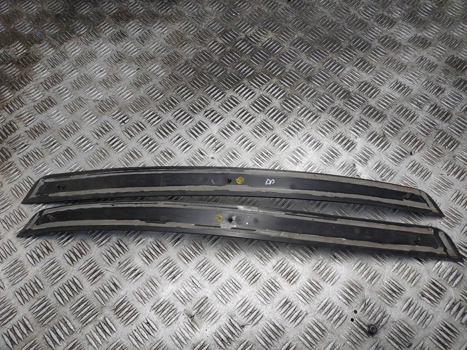 moulding threshold left + right AUDI A5 8T S LINE8T0853374 8T0853373