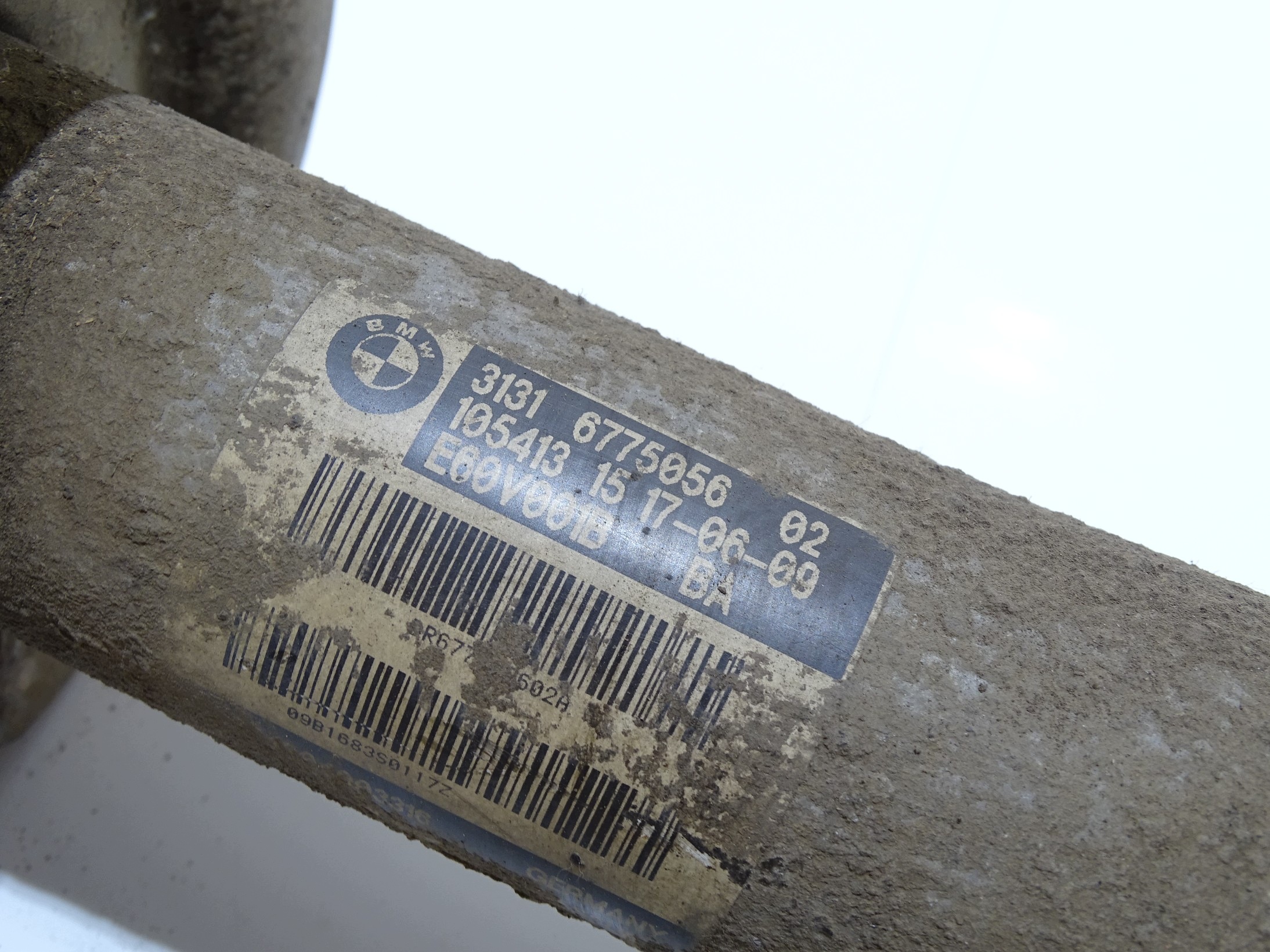 shock absorbers left right front E60 E61 N47 OE 6775055 6775056 (4817804)