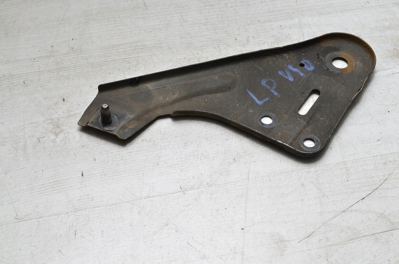 console wozka left front 2.0D Volvo V40 II lift