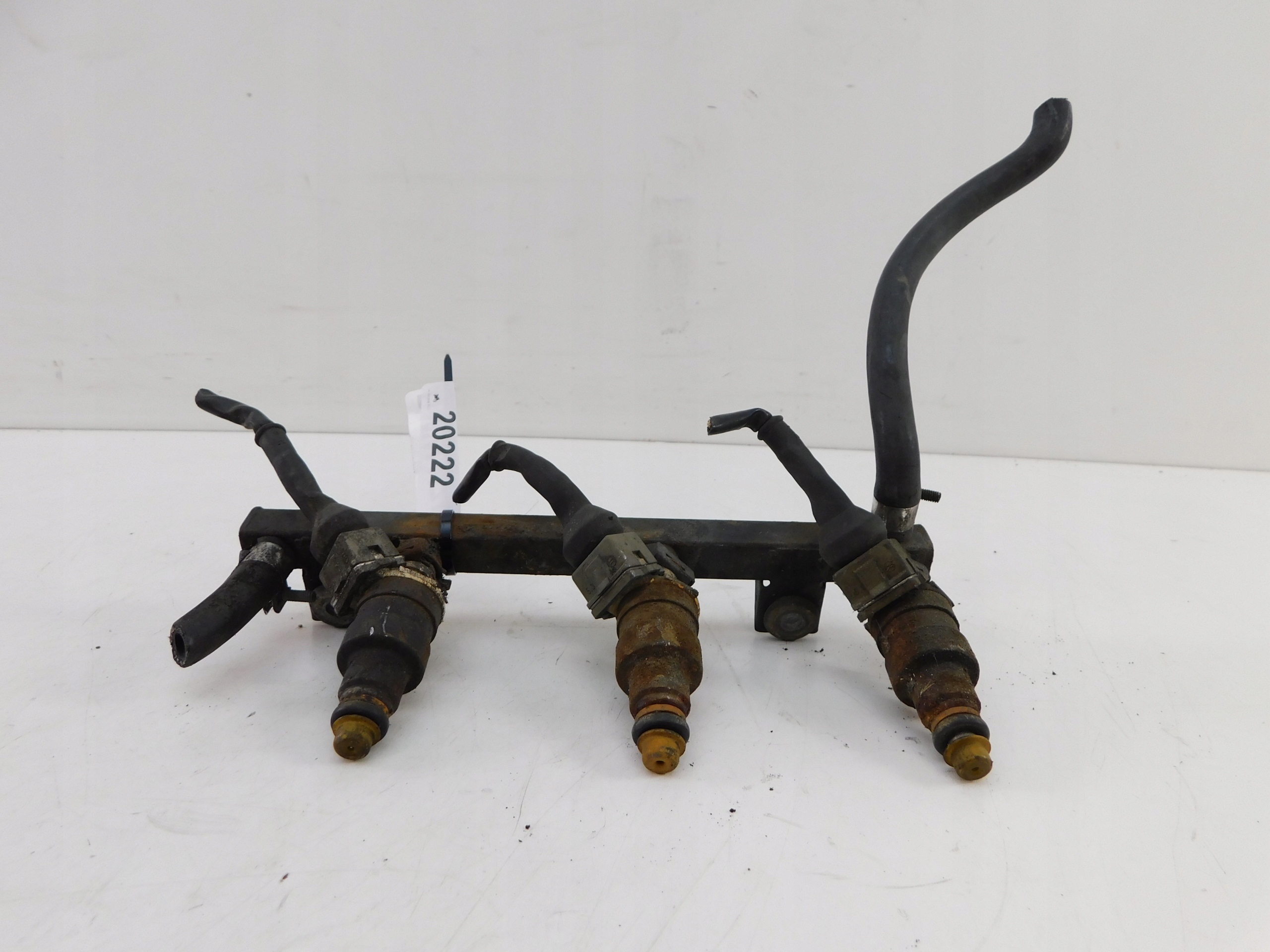 BMW K75 LISTWA WTRYSKOWA WTRYSKI