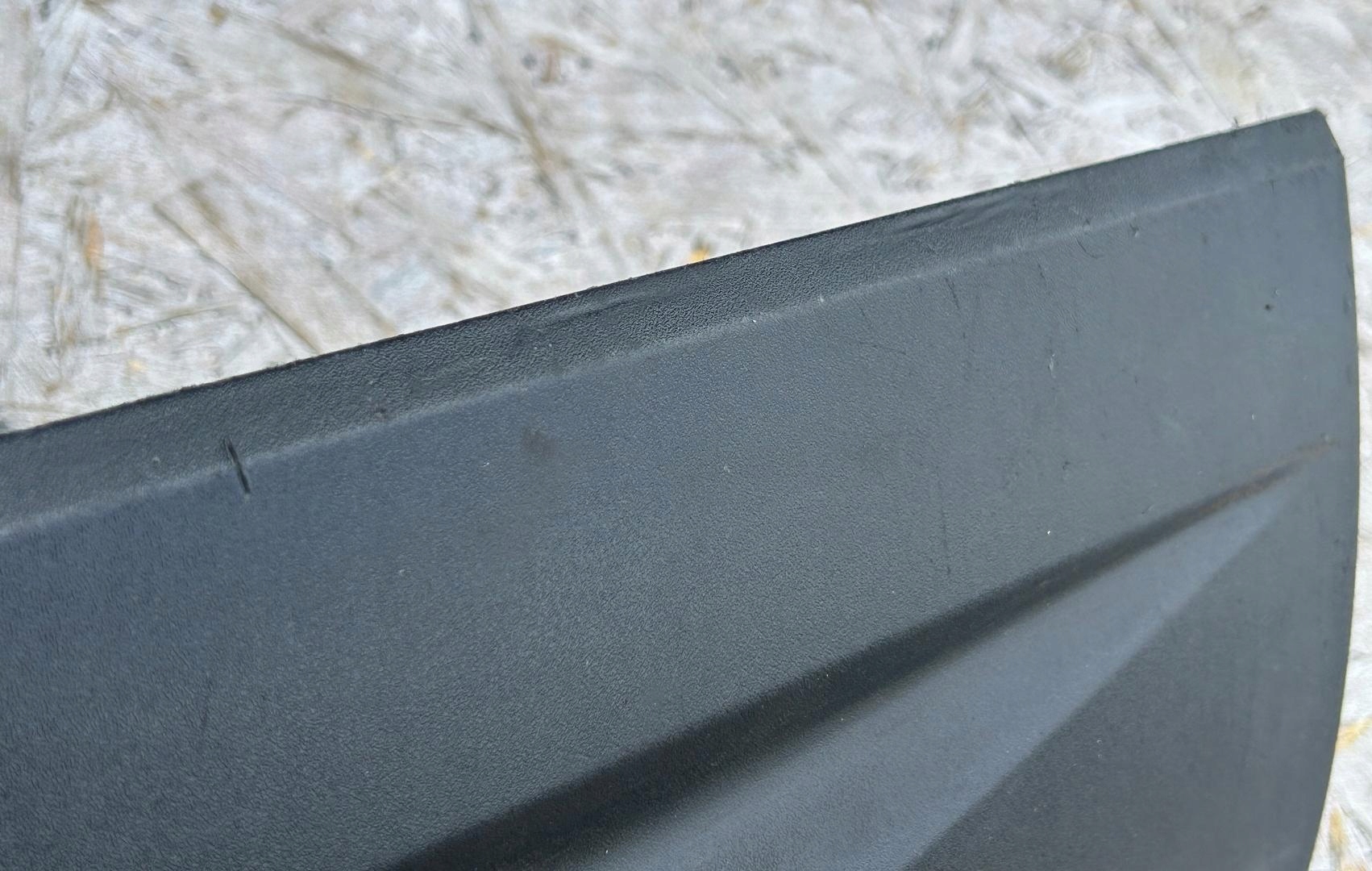 moulding door right front SEAT ATECA 575 575854940B