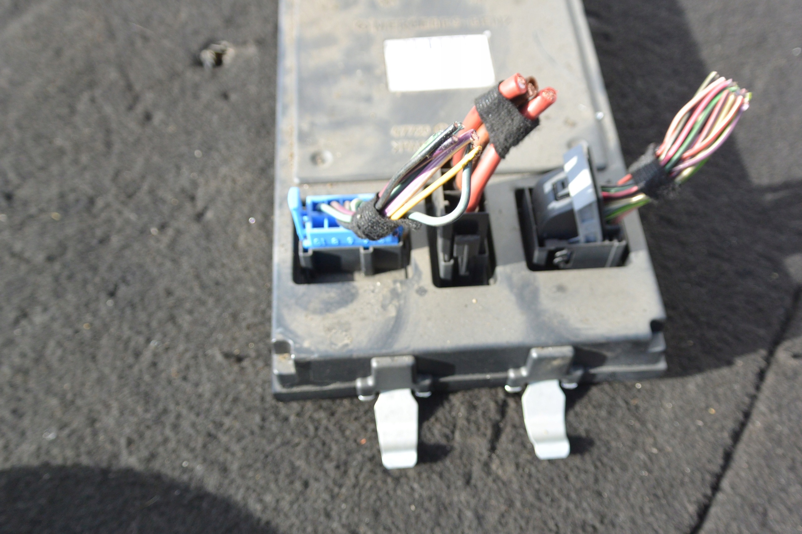 module control unit SAM front MERCEDES-BENZ ML GL R X164 W164 W251 A1645458532