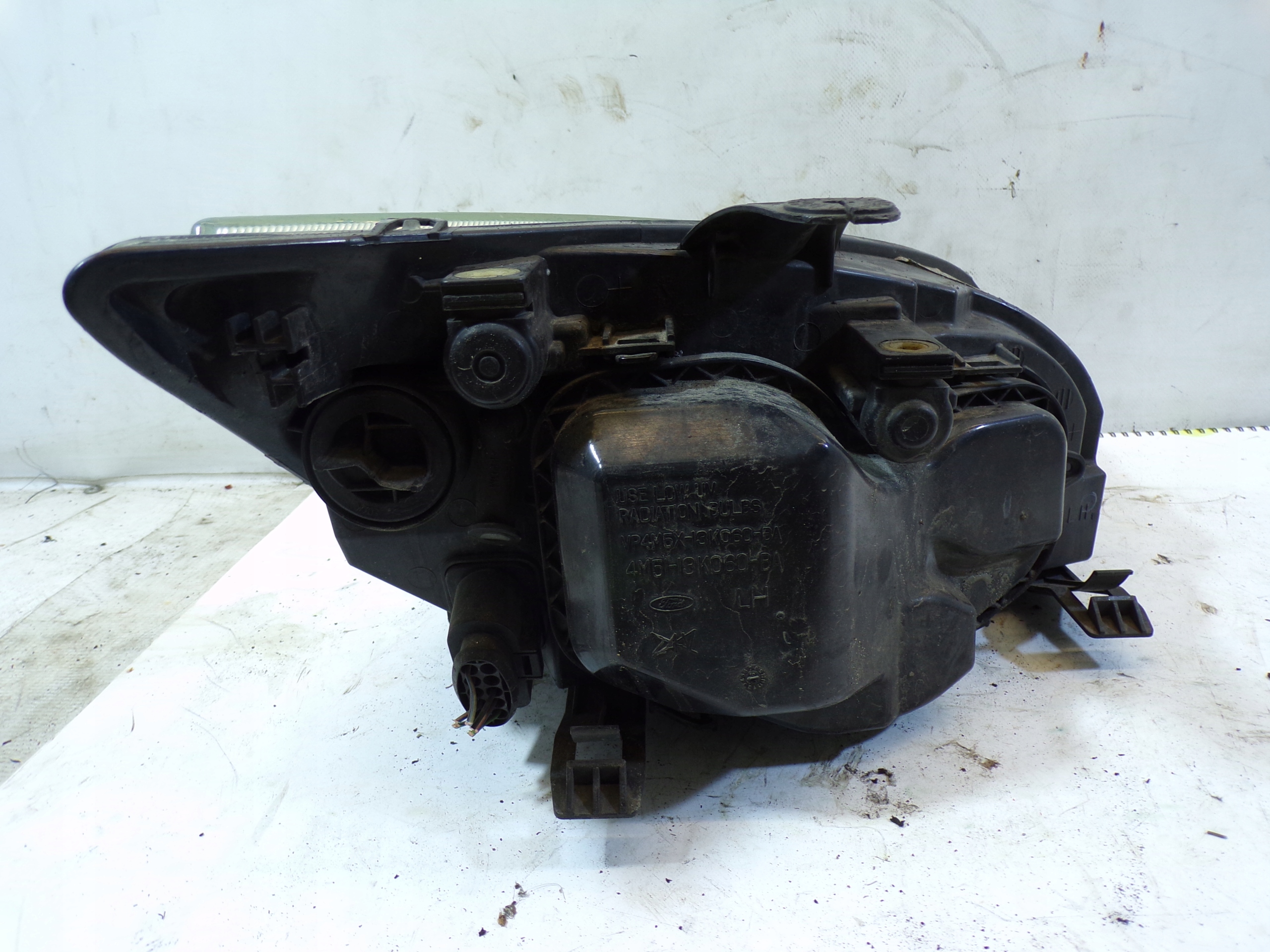 light front front left FORD FOCUS 2 II black (2) (K1)