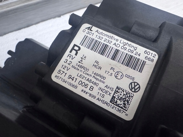 light right VW Tiguan III Full LED 2024