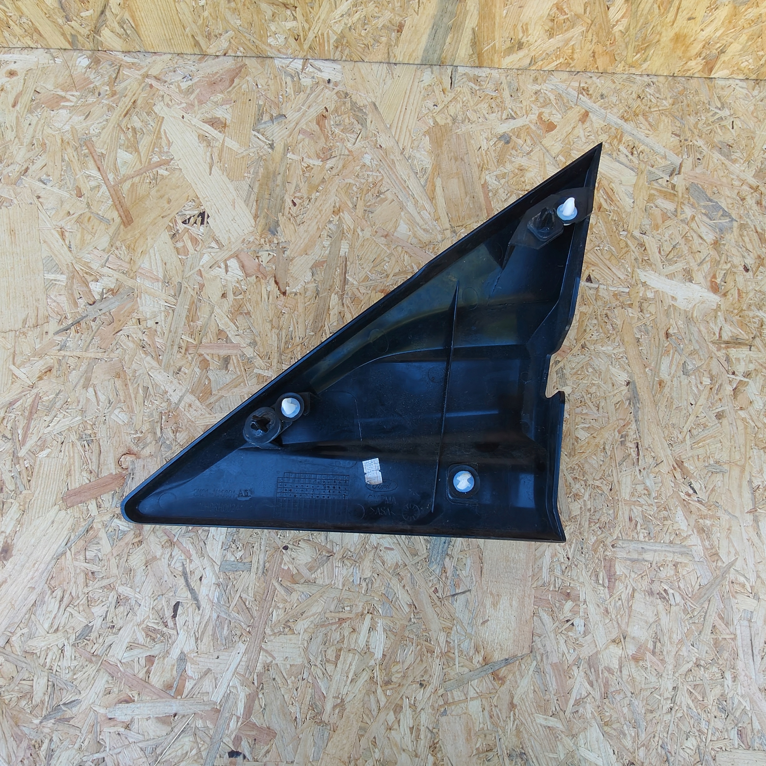 TROJKAT Aile Droite FORD TRANSIT CUSTOM MK8