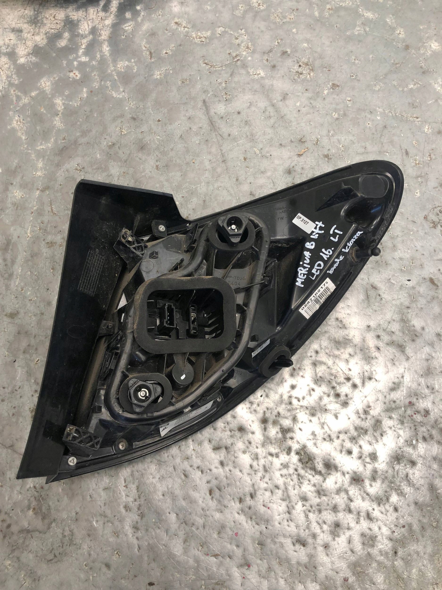 light LED left rear part OPEL MERIVA B LIFT 13372312