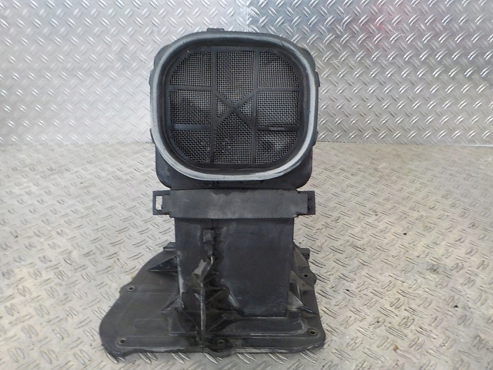 IVECO DAILY 06 11 3 0 OBUDOWA FILTRA KABINOWEGO