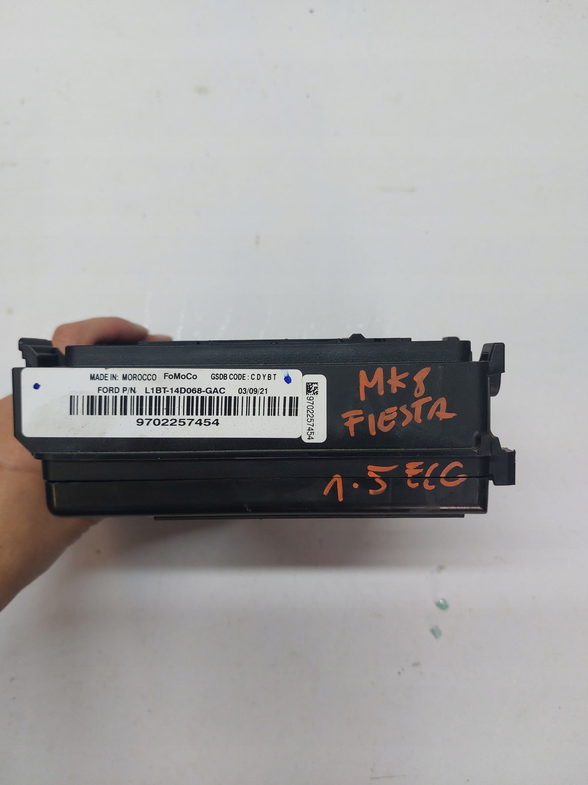 Module fusibles FORD FIESTA MK8 1.1 ECO