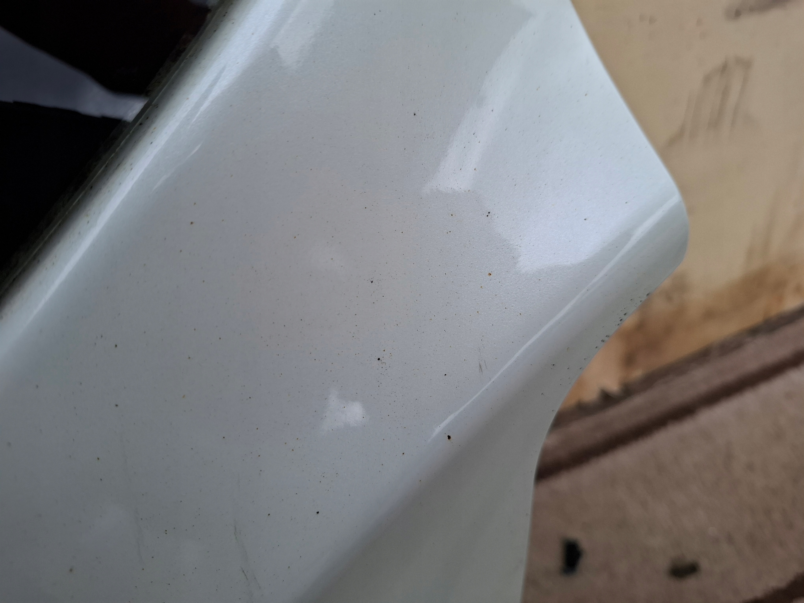 boot door NISSAN MICRA K13 BIALA PERLA 12r