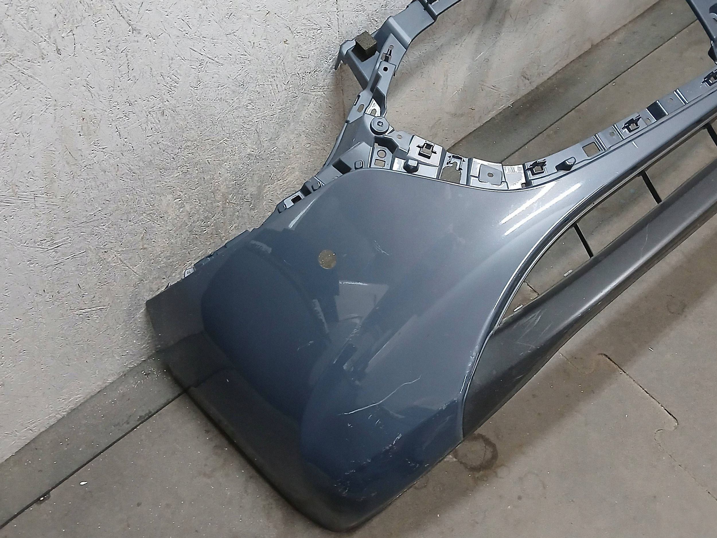 bumper front MAZDA 3 III BP HB 19