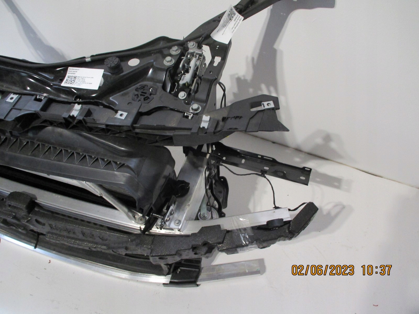 Pas przedni chłodnice BMW 2 U06 2,0D Numer katalogowy części PAS U06 2,0D