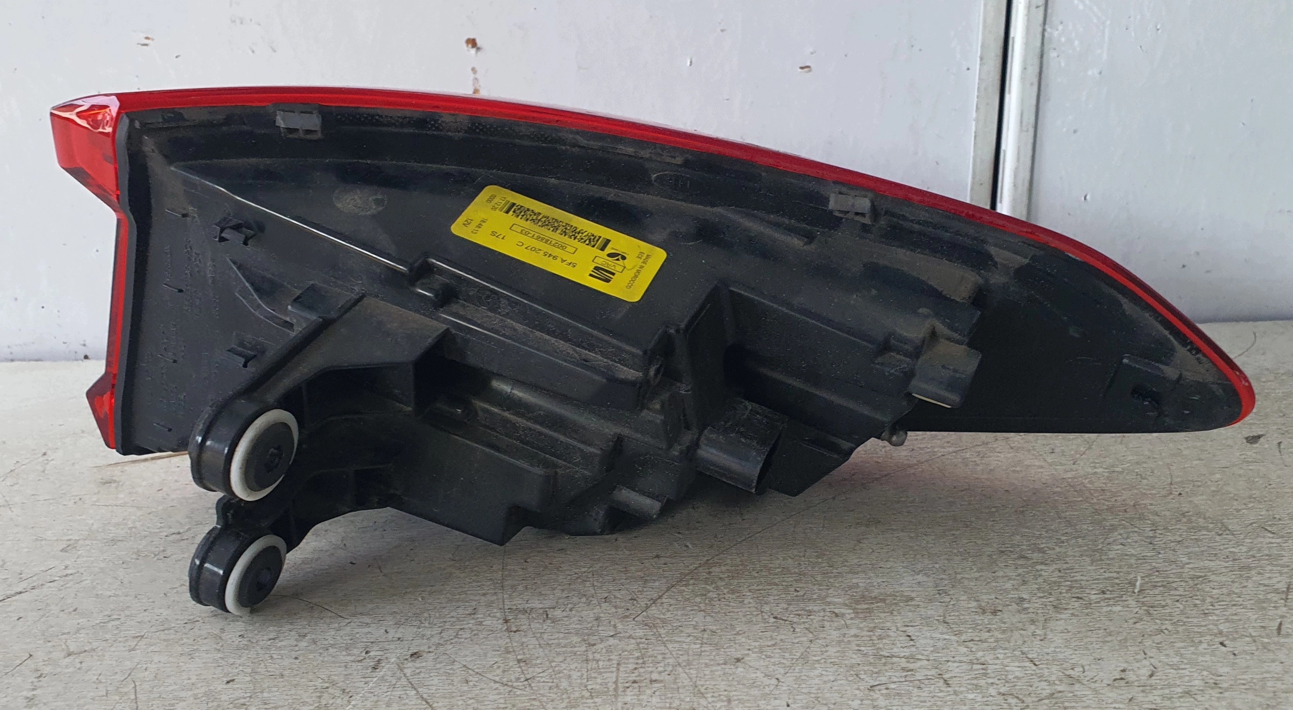 CUPRA LEON IV 20- light LED rear part left original 5FA945207C
