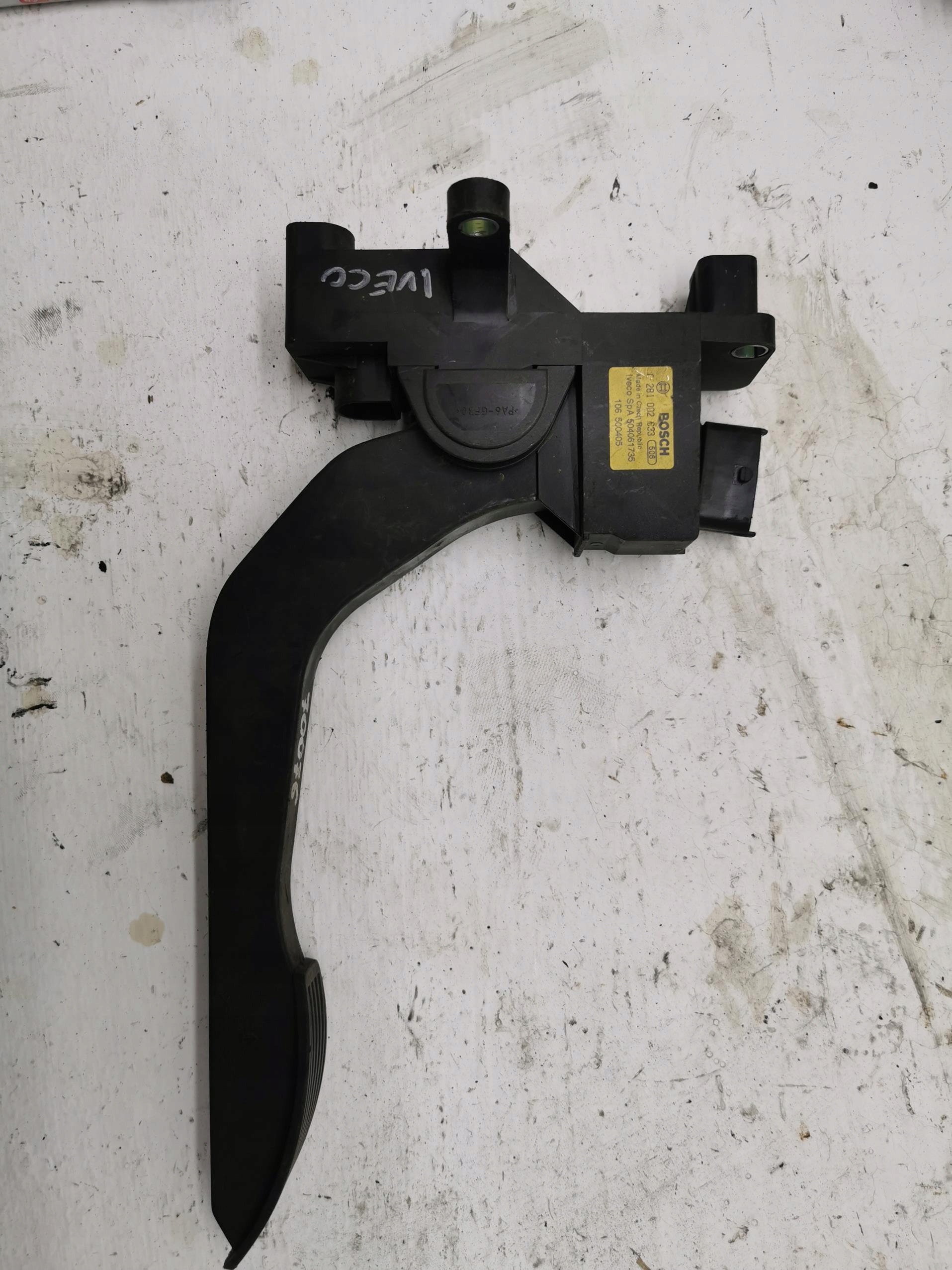 potentiometer Gas IVECO DAILY 2.3 HPI 504061735