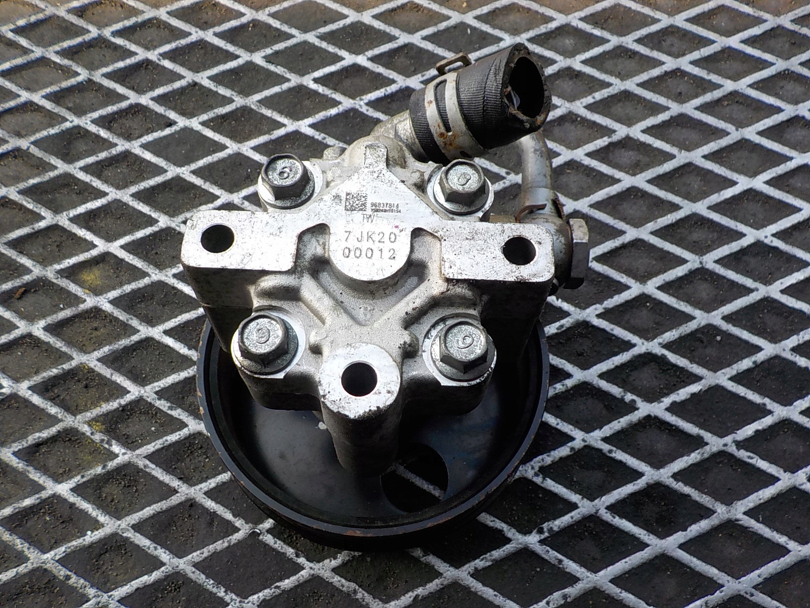 CHEVROLET CRUZE 2.0 VCDI servo pump 96837814