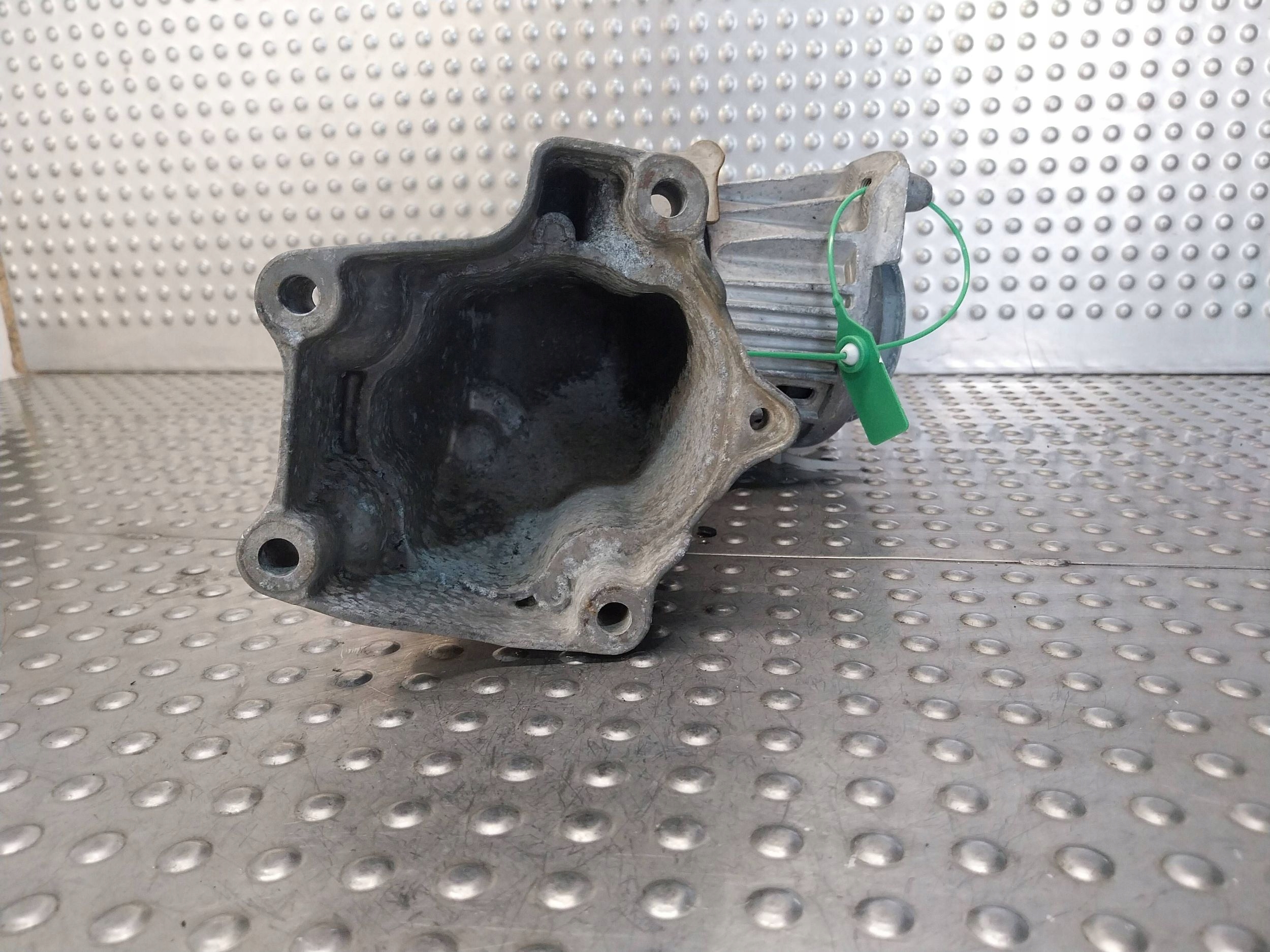holder engine mount right KPL A6512233404 MERCEDES E-KLASA W212 2.2 CDI