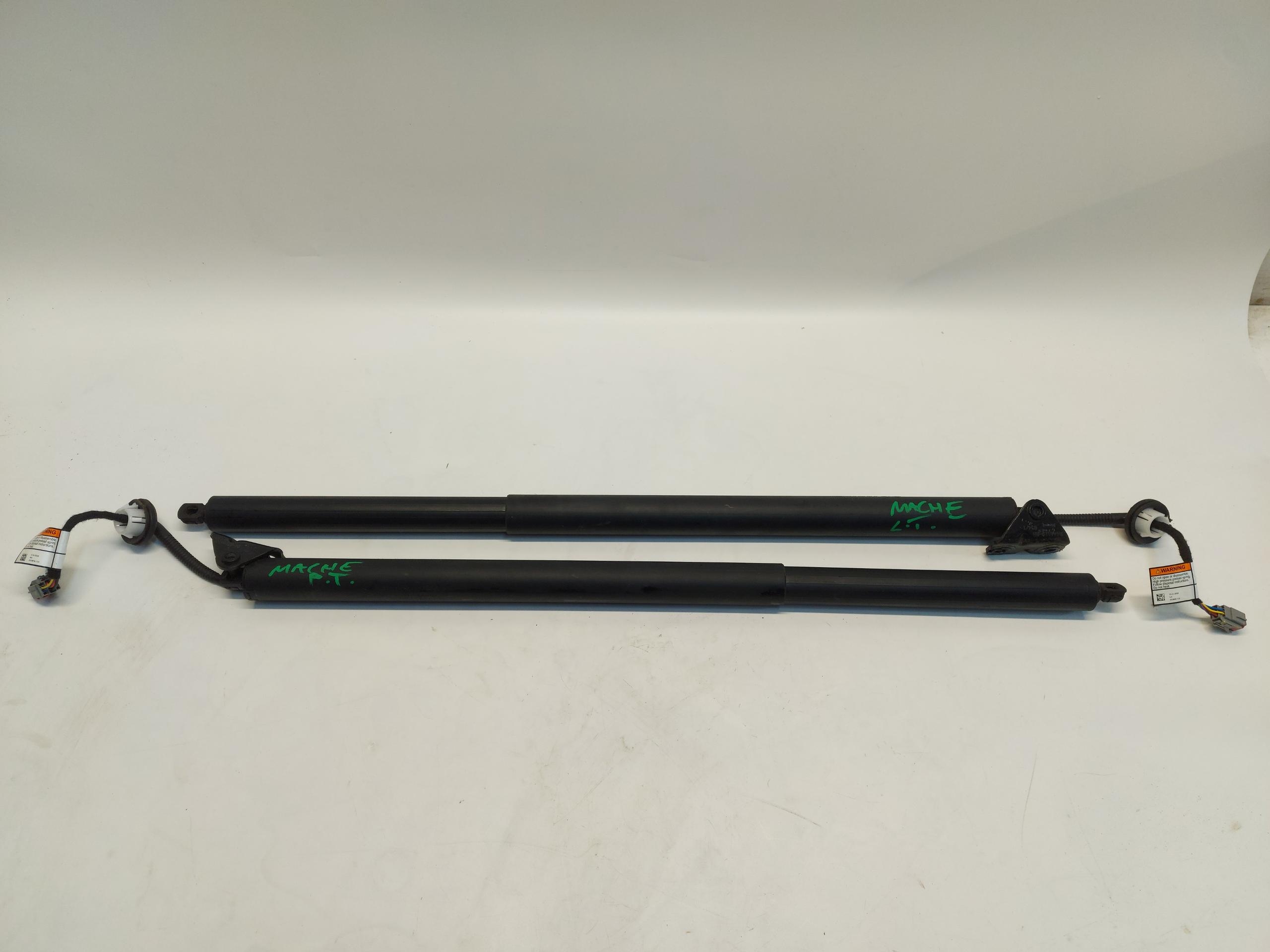 Ford Mustang Mach-E damper bonnet boot left right komplet