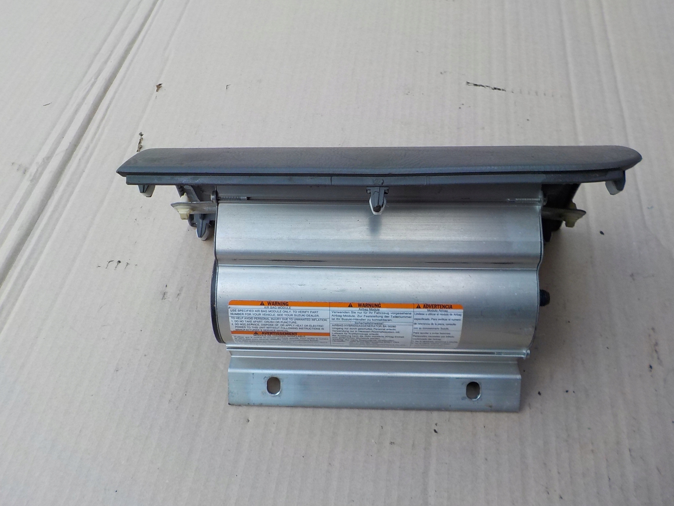 airbag passenger airbag suzuki wagon R+ 2002r
