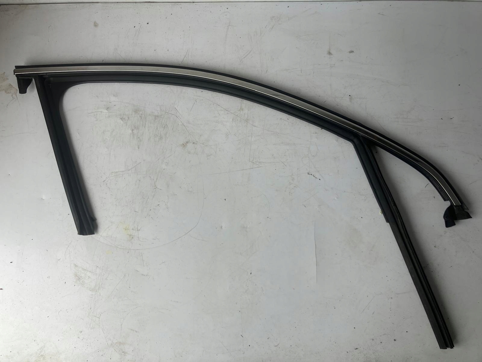 frame gasket door right front PEUGEOT 308 T9 CHROM