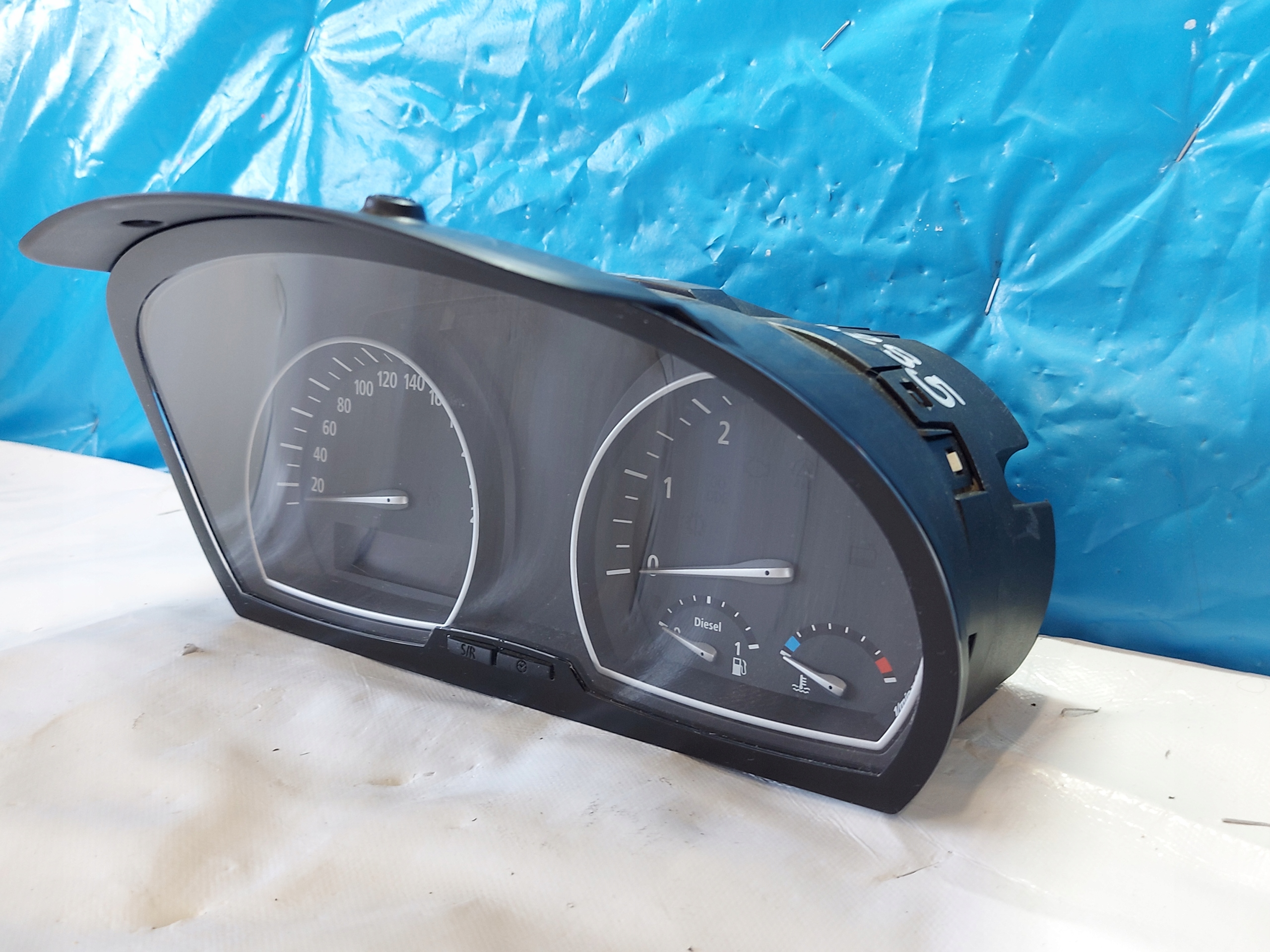 dials clock BMW X3 2006R 2.0 TD 102464032