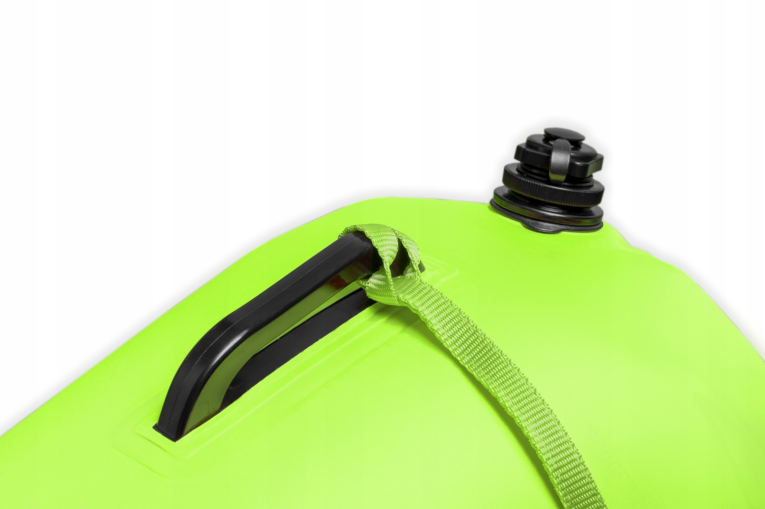 BOJKA POMPOWANA ASEKURACYJNA WOREK WODOSZCZELNY DO PŁYWANIA KAJAK 28 Waga produktu z opakowaniem jednostkowym 0.5 kg