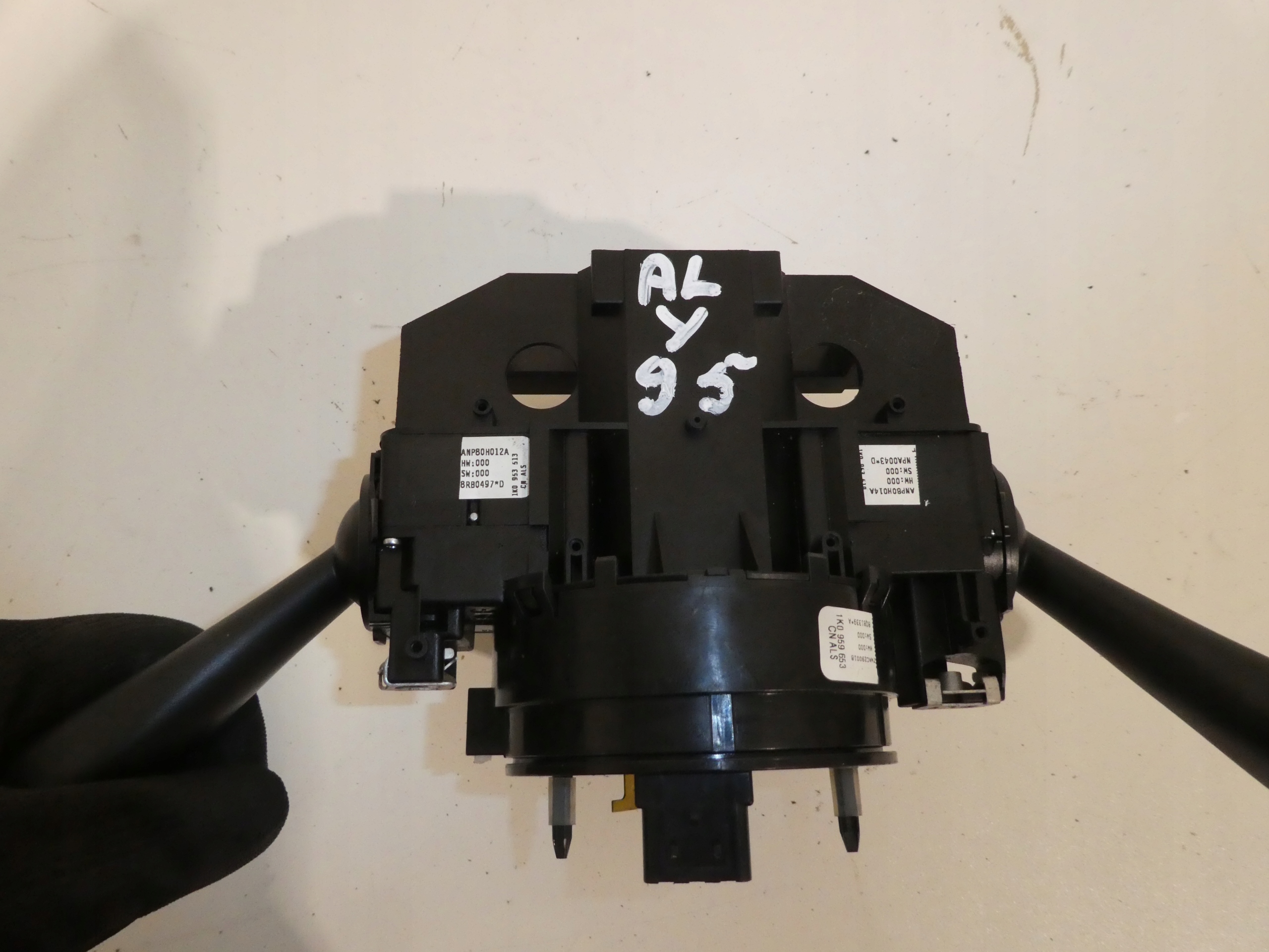 steering wheel levers and controls ring VW GOLF VI 1K0959653